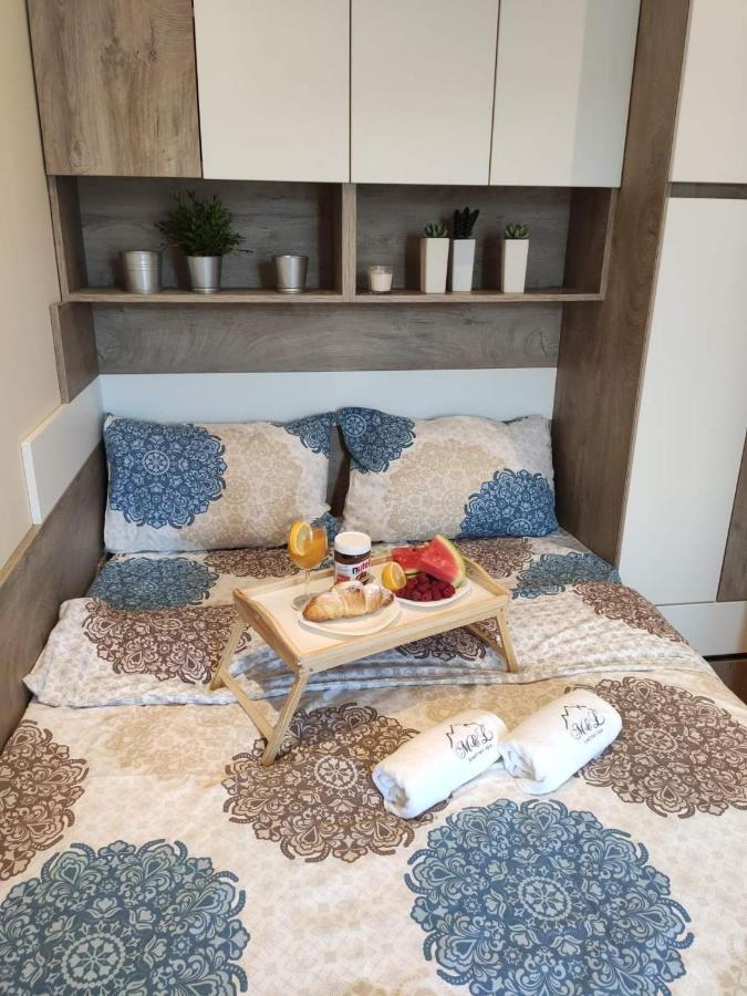 M&l Apartment *