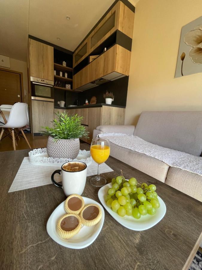Apartment M&l *